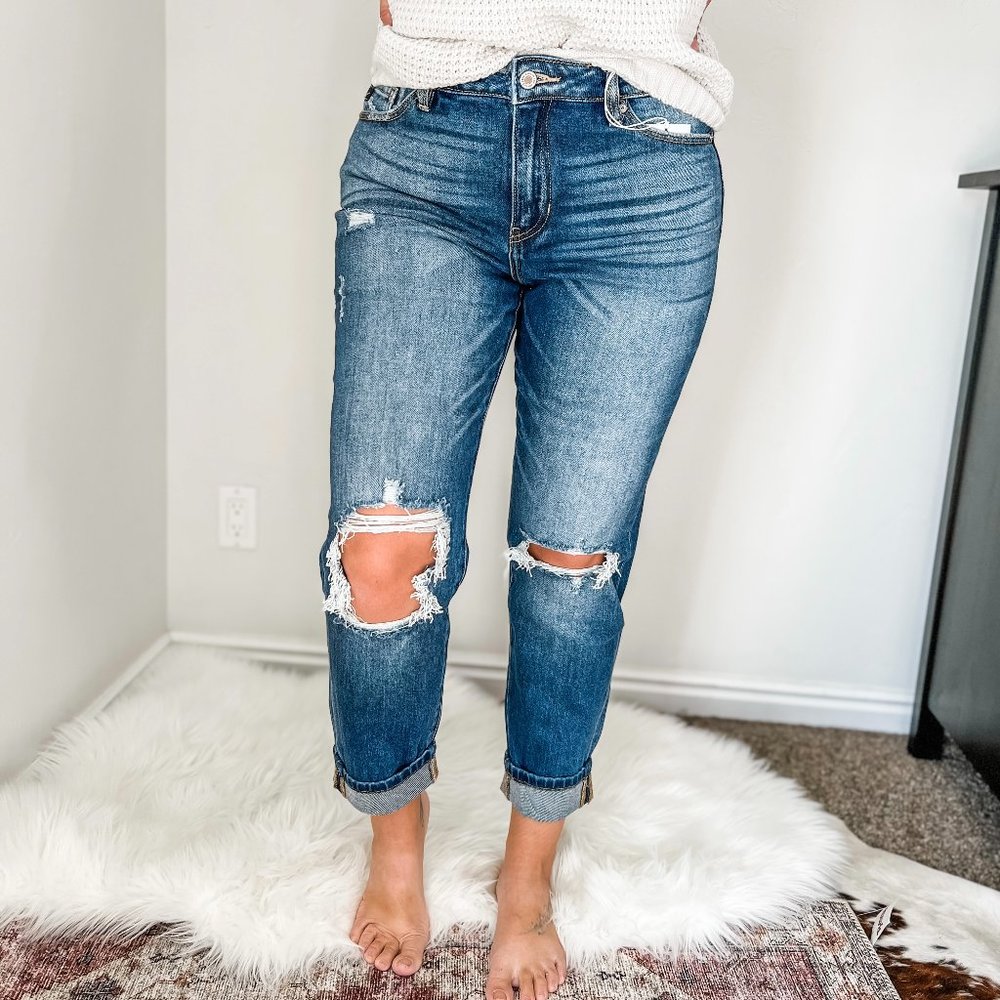 NWT! KanCan High Rise Mom Jeans
